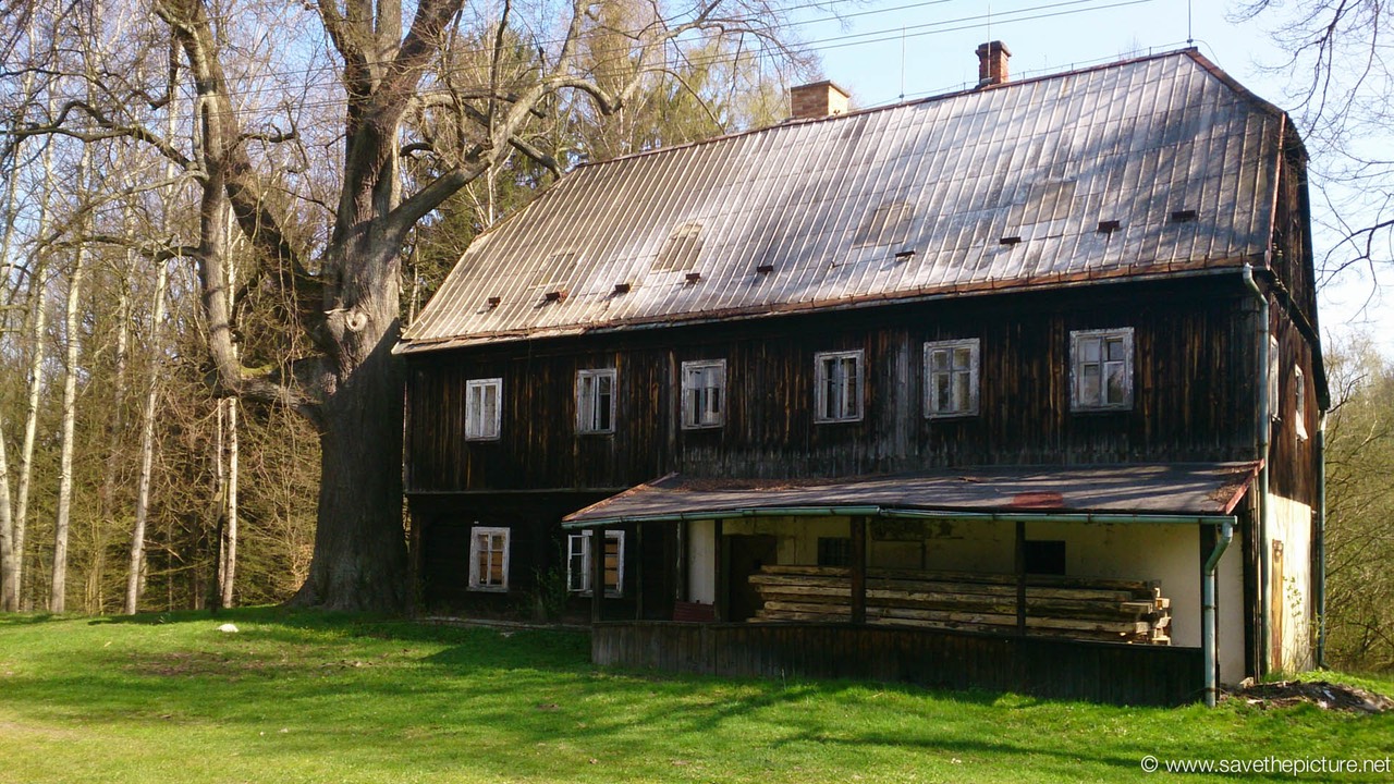 Forrestry lodge at Zamecek