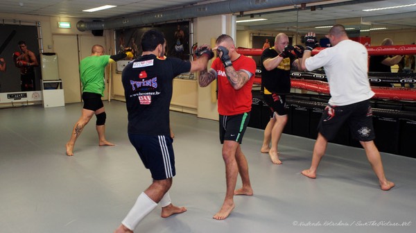 MMA stand up training, punching 1