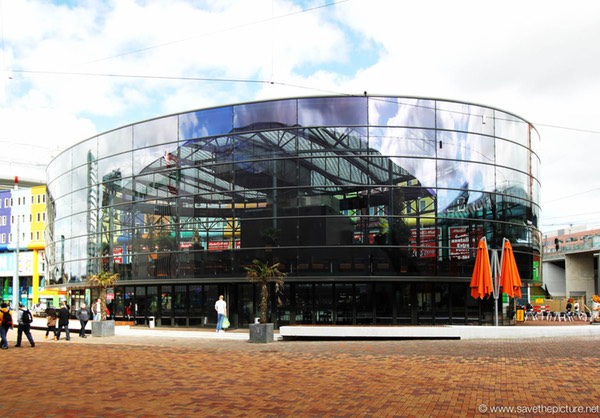 Amsterdam Zuidoost Amstel III restaurant Jinzo glass