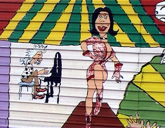 Singapore graffiti piano bar
