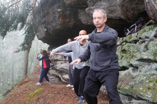 Taikiken slow movement on the edge