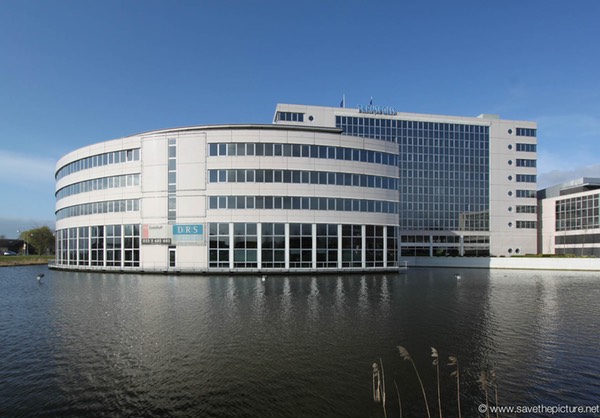 Transpolis Hoofdorp architecture in the polder